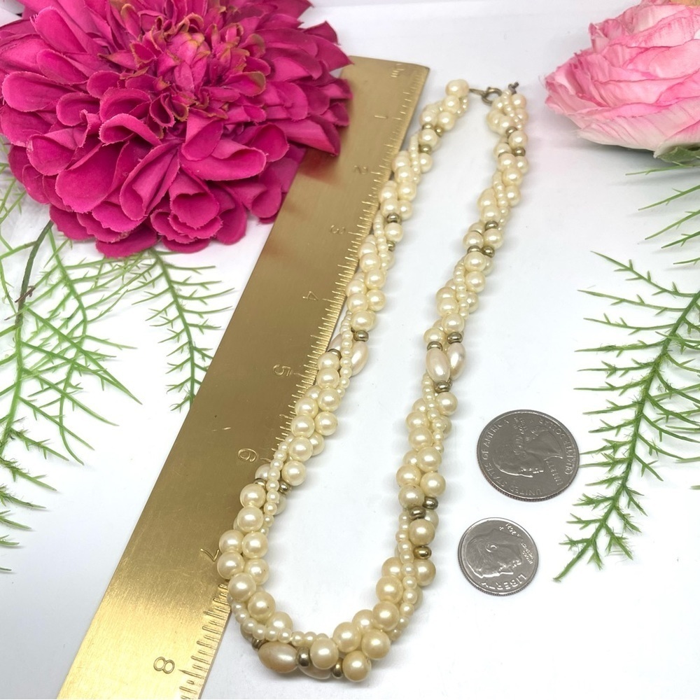 VINTAGE⚜️Dainty Twisted Multi-Strand Pearl Necklace - Picture 6 of 7